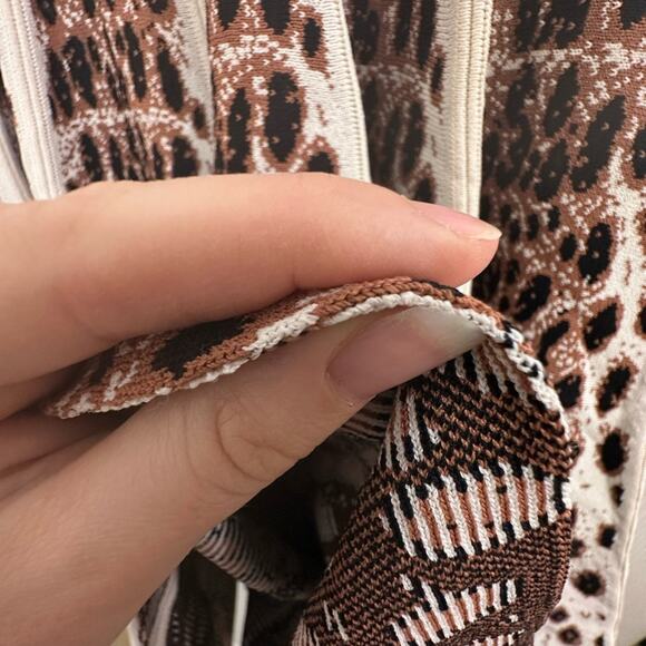 NWT Gianni Bini Leopard Print Pleated Knit Swing Skirt Cheetah Animal Print XS/S - Picture 3 of 12